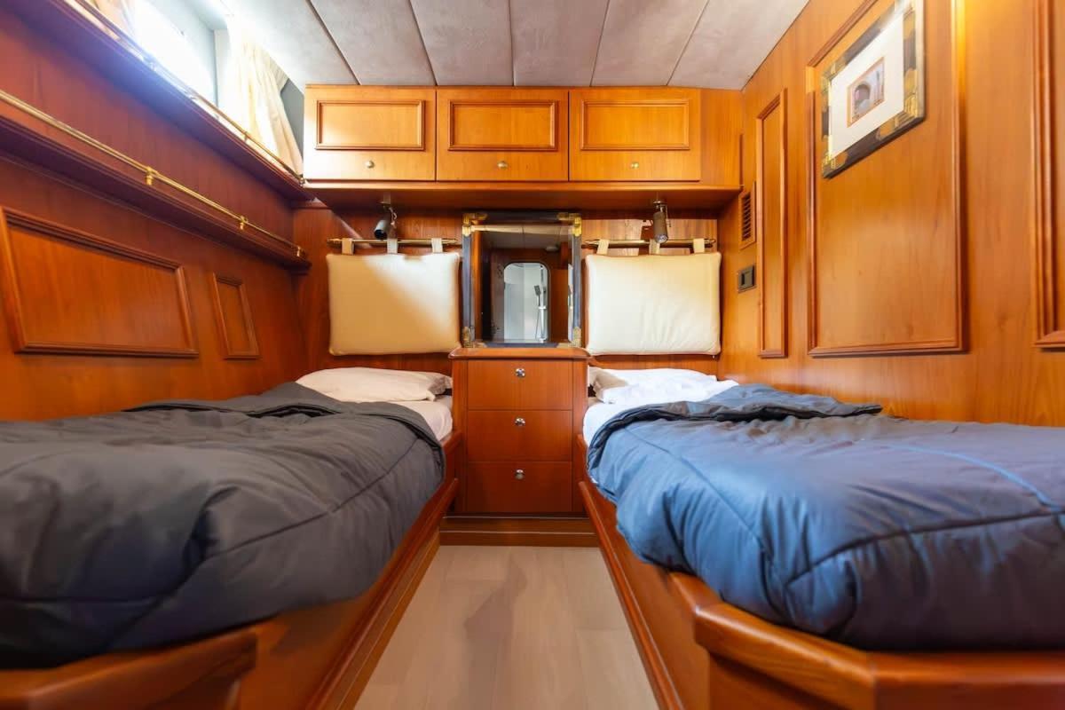 Yacht Evasion La Rochelle - Bateau Insolite ภายนอก รูปภาพ